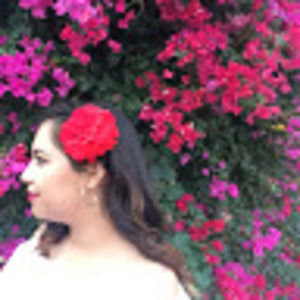 Meet your Posher, Daniela